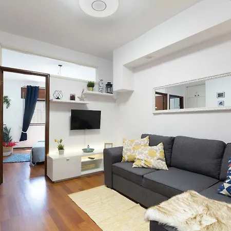 2 Comfy Bright Flats With Netflix Διαμέρισμα Πόρτο